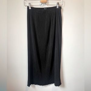 Issey Miyake Fete black pleats maxi skirt